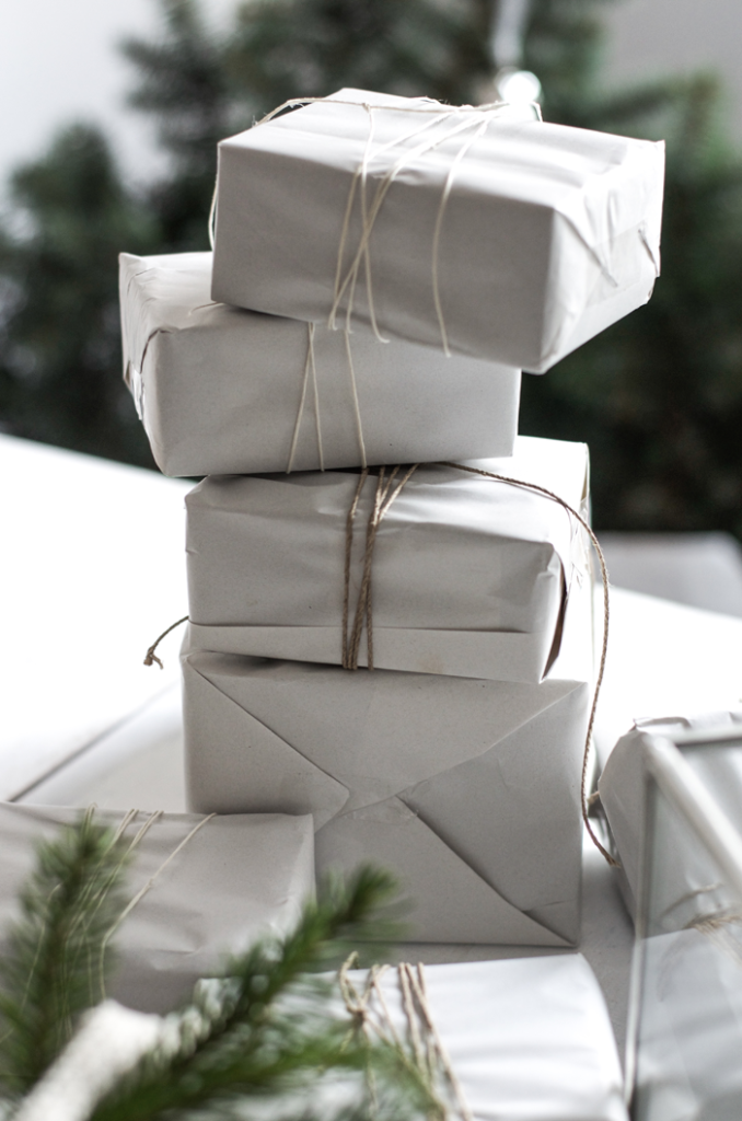 Holiday Gift Wrap Ideas - Day 4: White & Silver –