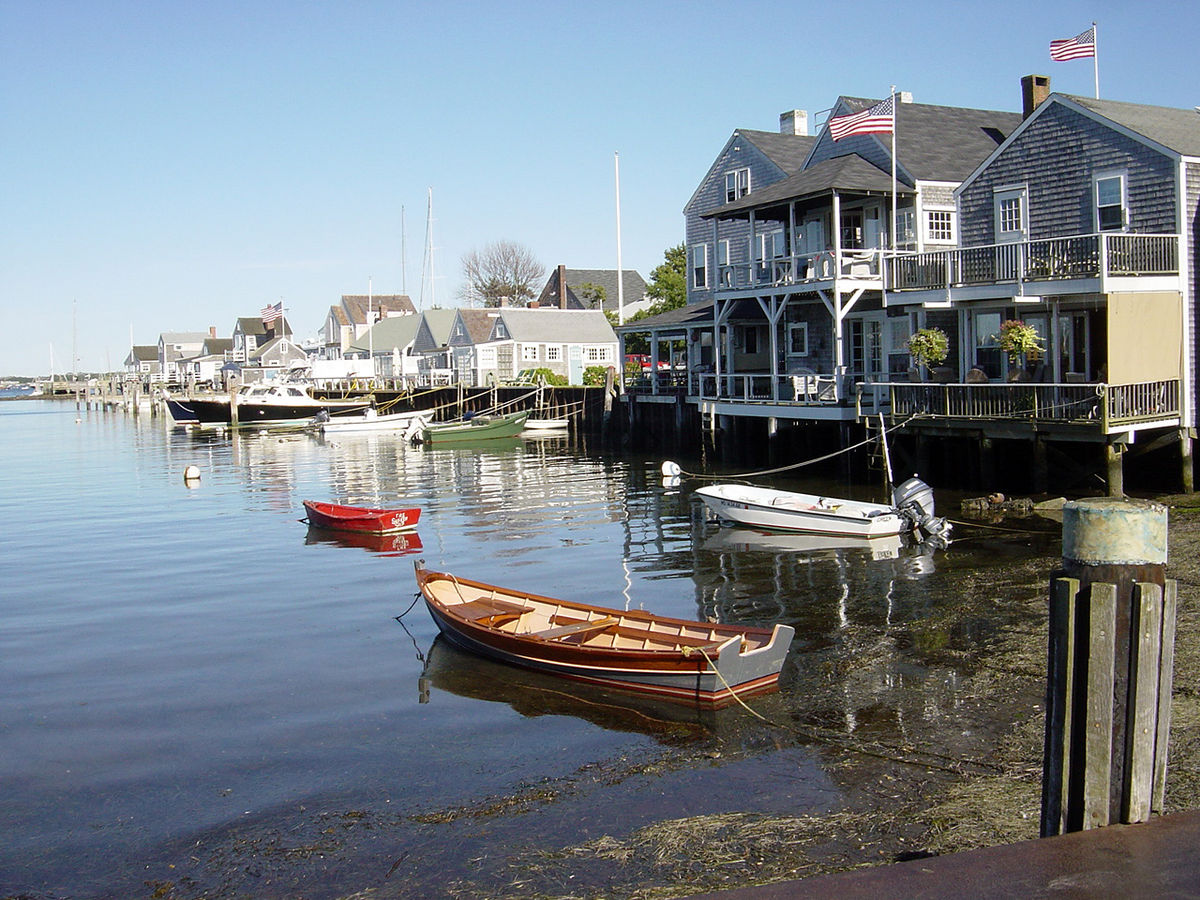 10 Reasons You Will Fall in Love With Nantucket - MarilenStyles.com